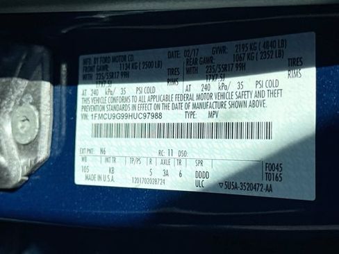 Used 2017 Ford Escape SE w/ Equipment Group 201A AWD/4WD image 28