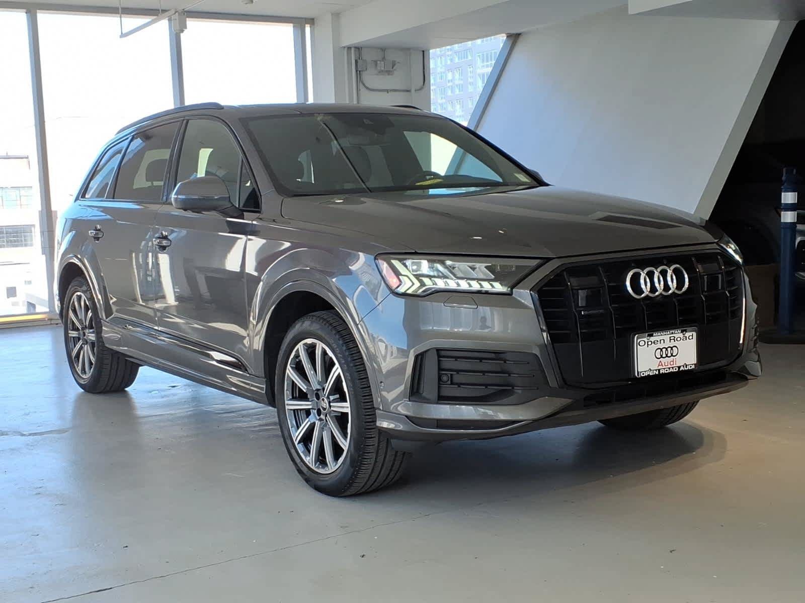 Used 2023 Audi Q7 2.0T Premium Plus w/ Premium Plus Package AWD/4WD image 3