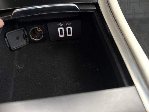 Used 2018 Lincoln MKC Black Label FWD image 31