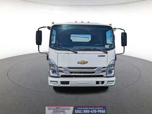 New 2024 Chevrolet Low Cab Forward image 18