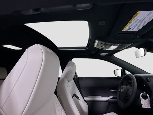 New 2026 Lexus UX 300h FWD image 18