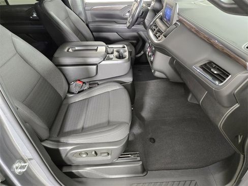 Used 2022 Chevrolet Tahoe LS w/ Driver Alert Package image 21