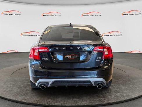 Used 2018 Volvo S60 T5 Dynamic w/ Protection Package AWD/4WD image 9