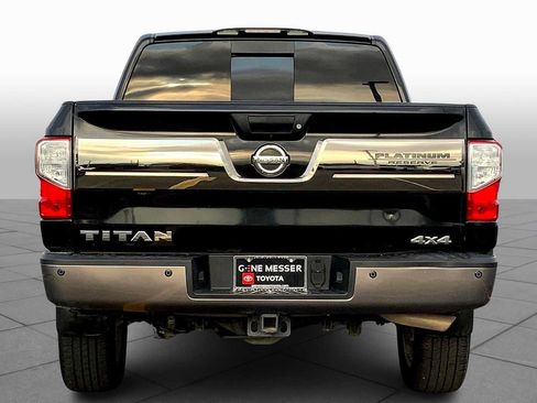 Used 2019 Nissan Titan Platinum Reserve AWD/4WD image 5