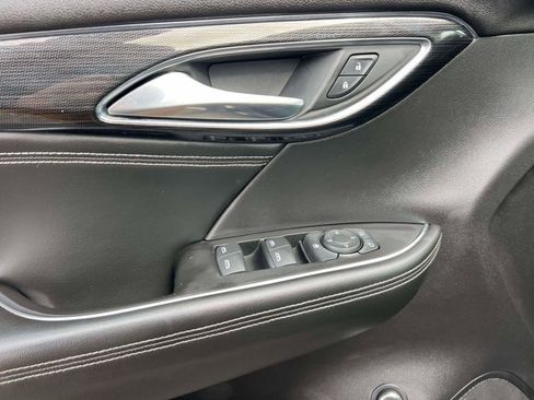 Used 2023 Buick Envision Preferred image 16