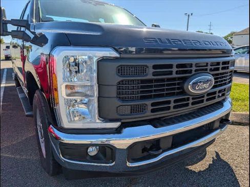 New 2025 Ford F250 XL image 23
