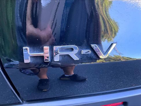 Certified 2026 Honda HR-V LX image 10