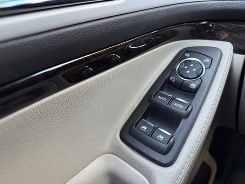 Used 2013 Ford Explorer Limited image 19