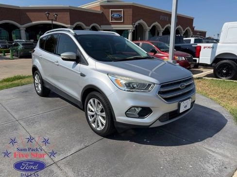Used 2017 Ford Escape Titanium FWD image 1