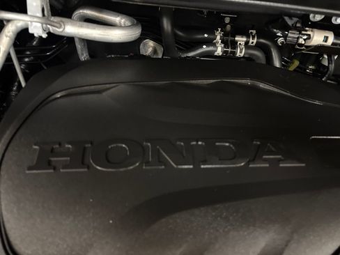 Used 2025 Honda Odyssey EX-L image 40
