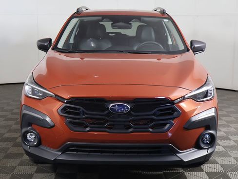 Used 2024 Subaru Crosstrek 2.5i Limited AWD/4WD image 9