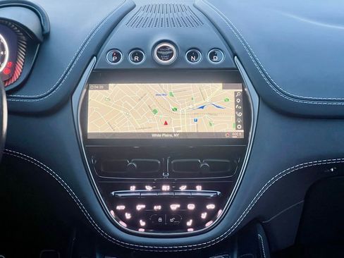 Used 2022 Aston Martin DBX Base image 26