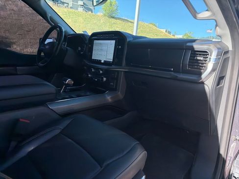 Certified 2022 Ford F150 Lariat w/ Equipment Group 502A High AWD/4WD image 33