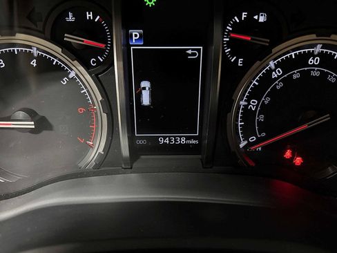 Certified 2020 Toyota 4Runner TRD Off-Road Premium image 19