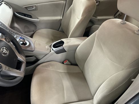 Used 2015 Toyota Prius Three FWD image 7