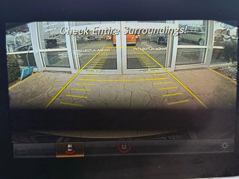 Used 2017 Mercedes-Benz CLA 250 4MATIC image 17