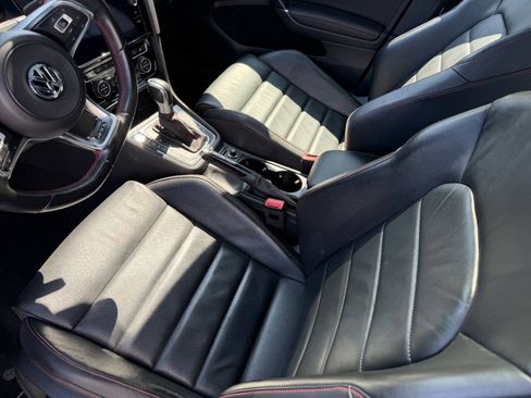 Used 2019 Volkswagen GTI Autobahn FWD image 18