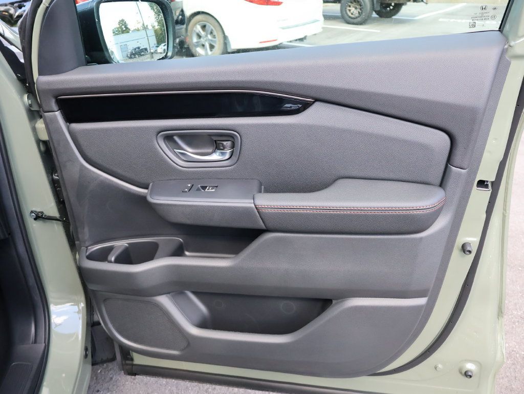 New 2026 Honda Pilot TrailSport image 11