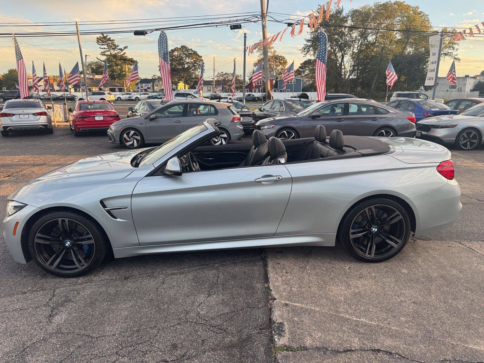 Used 2018 BMW M4 Convertible RWD image 20