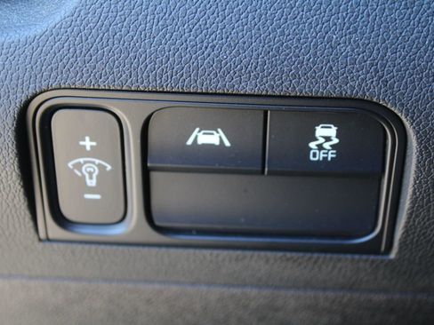 Certified 2023 Kia Sorento S image 24