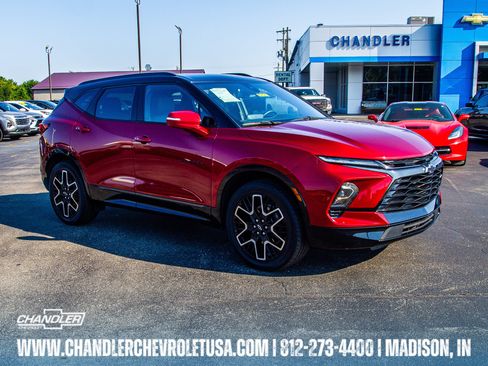 Used 2023 Chevrolet Blazer RS w/ Enhanced Convenience Package FWD image 1