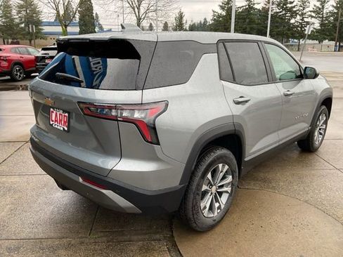 New 2026 Chevrolet Equinox LT AWD/4WD image 9