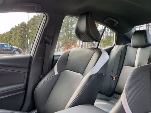 Certified 2025 Toyota Camry SE image 28