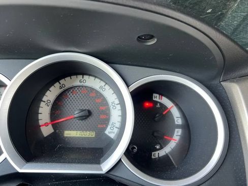Used 2013 Toyota Tacoma 4x4 Access Cab V6 w/ TRD Sport Pkg image 14