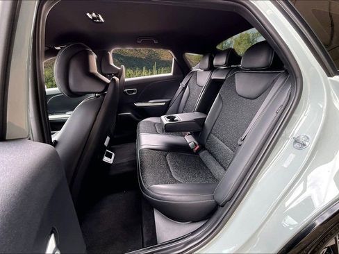 Used 2025 Kia K4 GT-Line image 26