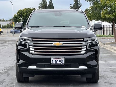 Used 2024 Chevrolet Suburban High Country w/ Premium Package 2 image 9