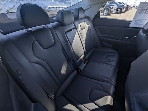 Used 2024 Hyundai Elantra Limited FWD image 22