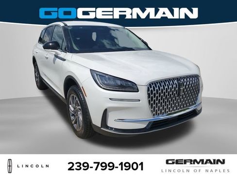 New 2025 Lincoln Corsair Premiere image 5