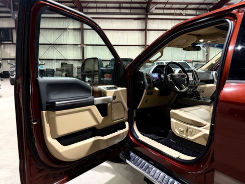 Used 2015 Ford F150 Lariat w/ Equipment Group 501A Mid image 12