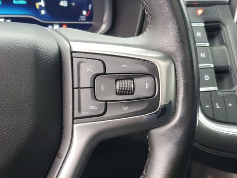 Used 2023 Chevrolet Suburban Z71 w/ Z71 Off-Road Package image 16