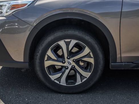 Used 2022 Subaru Outback Limited AWD/4WD image 9