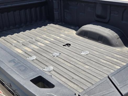 Used 2025 Chevrolet Silverado 2500 Custom w/ Custom Value Package AWD/4WD image 5