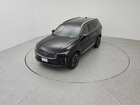 New 2026 Volvo XC90 B6 Plus w/ Protection Package Premier AWD/4WD image 13