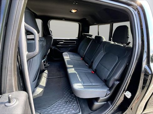 Used 2020 RAM 1500 Big Horn AWD/4WD image 21