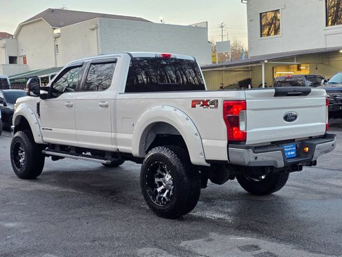 Used 2018 Ford F250 Lariat w/ Lariat Ultimate Package AWD/4WD image 6