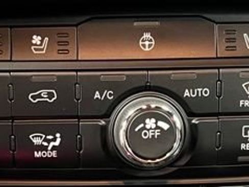 Used 2022 Dodge Durango R/T w/ Trailer Tow Group IV AWD/4WD image 34