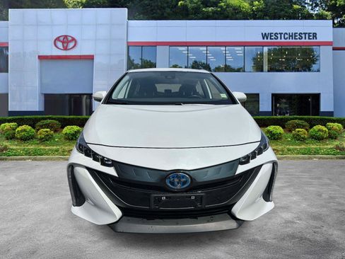 Certified 2021 Toyota Prius Prime XLE image 8