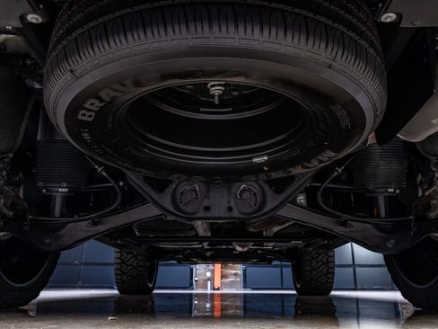 Used 2024 GMC Yukon Denali Ultimate image 16