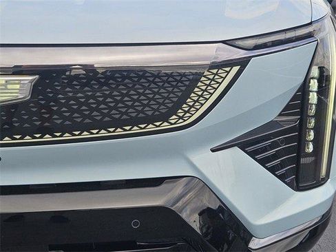 New 2026 Cadillac Optiq Sport 1 image 10