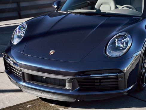Used 2022 Porsche 911 Turbo S image 7