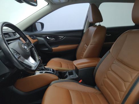 Used 2017 Nissan Rogue SL w/ SL Premium Package image 17