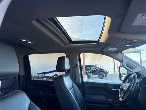 Used 2020 GMC Sierra 3500 Denali w/ Denali Ultimate Package AWD/4WD image 6