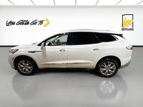 Used 2023 Buick Enclave Essence w/ Experience Buick Package FWD image 8