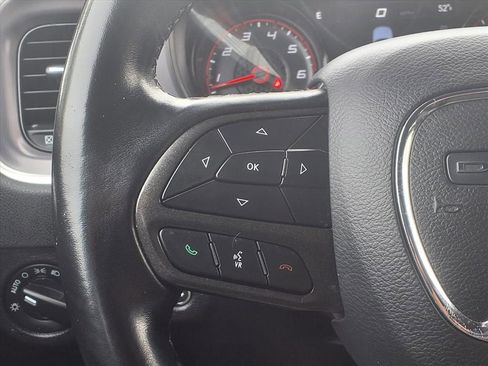 Used 2020 Dodge Charger SXT w/ Blacktop Package image 13