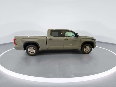New 2025 Toyota Tundra SR5 w/ SR5 Premium Package AWD/4WD image 9