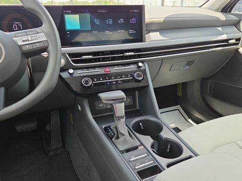 Certified 2026 Hyundai Sonata SE FWD image 17